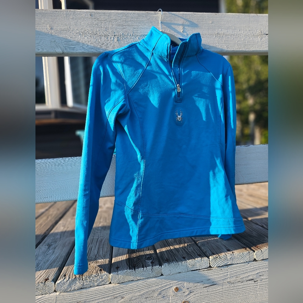 SOLD **  Spyder 3/4 pullover
